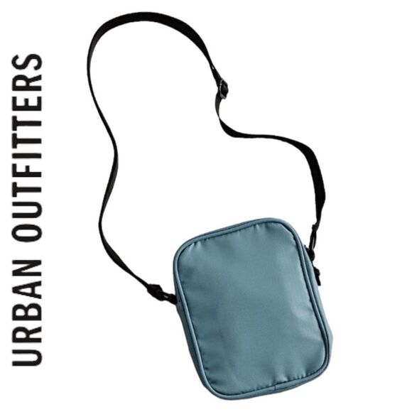 UO Urban Outfitters Ripstop Blue Black Utility Sling Bag NEW - Picture 2 of 3